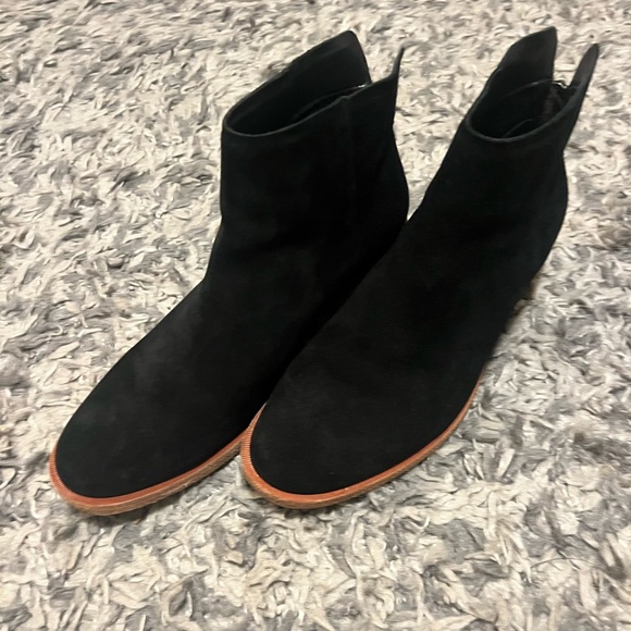 Kork-Ease Kecia Genuine Suede Ankle Boots - size 9 - black - Picture 3 of 5